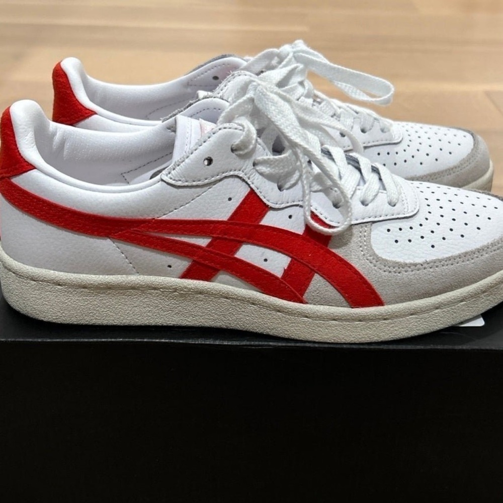 Onitsuka Tiger Unisex GSM Shoes (classic white/red) — size 5 1/2 US women